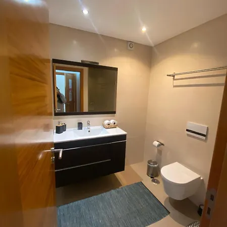 Arthouse Surf Guest house Ericeira