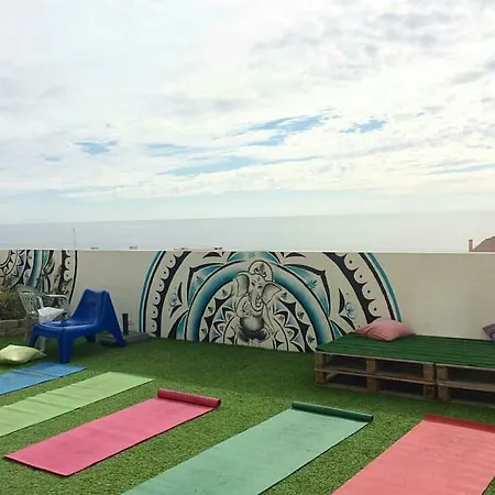 Arthouse Surf Гостевой дом Эрисейра