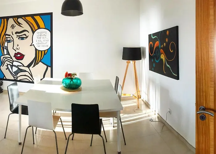 Guest house Arthouse Surf *