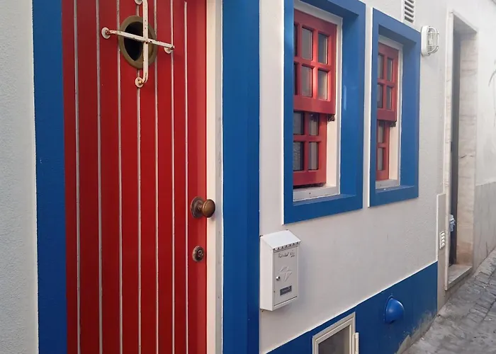 Arthouse Surf Guest house