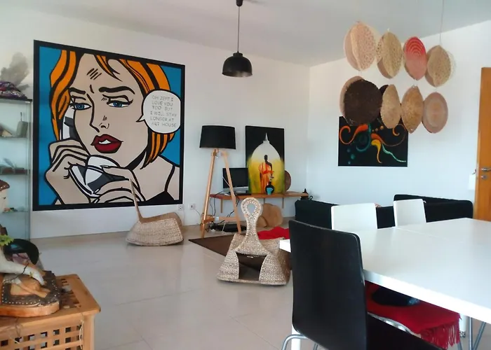 Arthouse Surf Guest house *