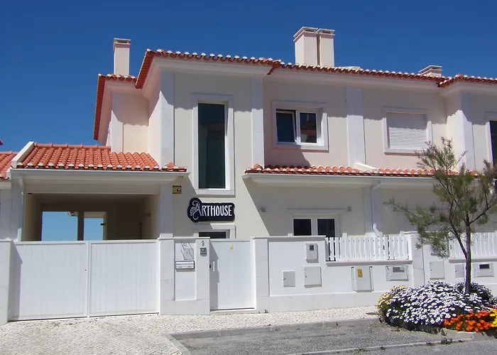 Guest house Arthouse Surf *